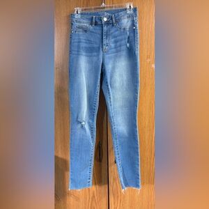 Women’s Time and Tru high rise ankle distressed jeggings size 10